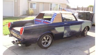 Illustration for article titled This Is The Ultimate VW Squarechero For A Ron Paul Fanatic