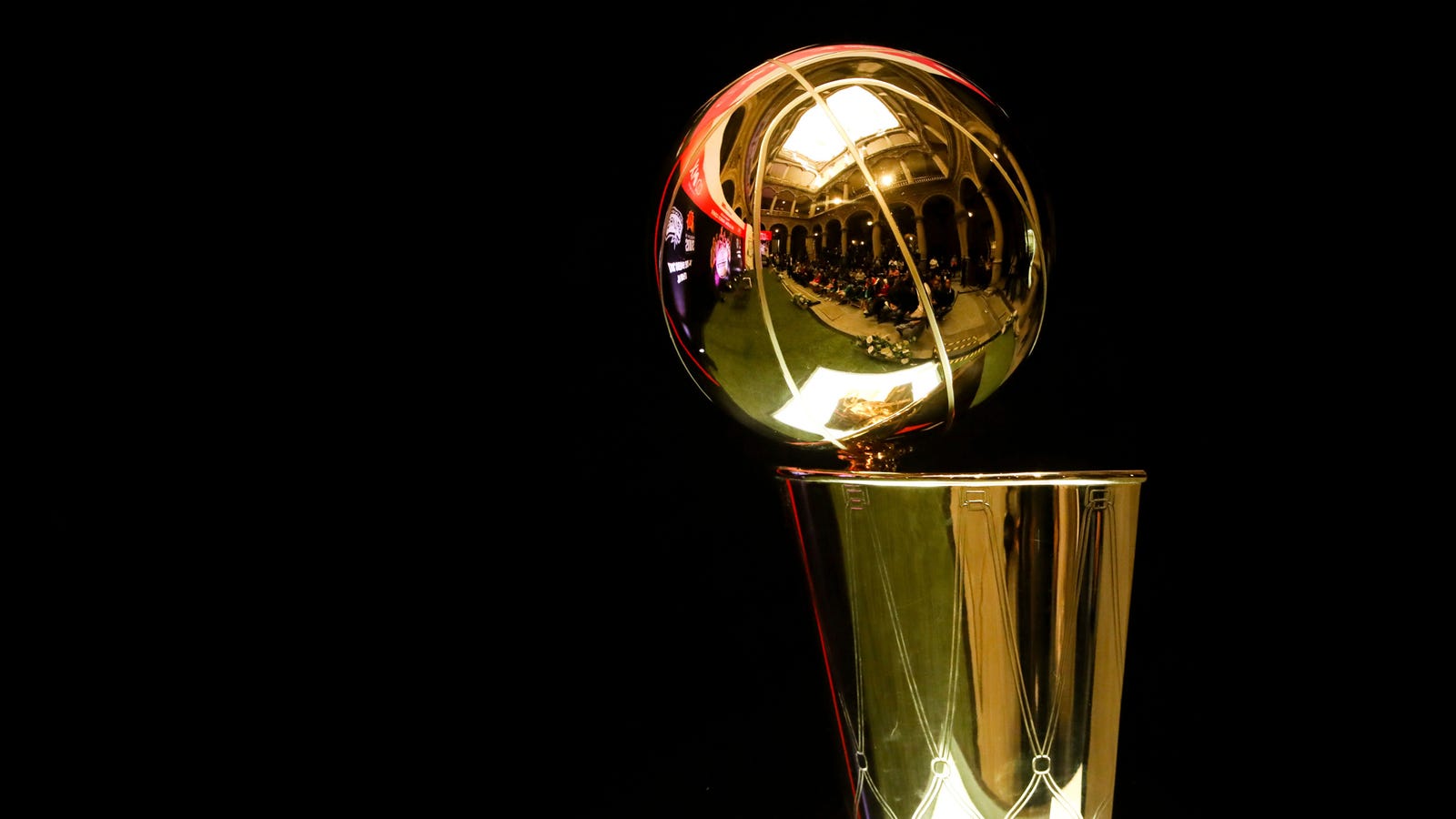 An NBA Finals Preview For People Who Want LeBron To Dunk ...