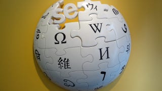 Illustration for article titled Yesterday's Wikipedia Outage Caused By Dumb Ass Cutting Cables