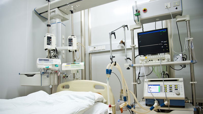 Illustration for article titled 16 Hours Of Gaming + Too Much Energy Drinks = Kidney Failure, Coma