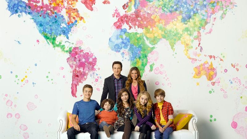 Illustration for article titled Girl Meets World theme song features more words than “Girl Meets World” for some reason