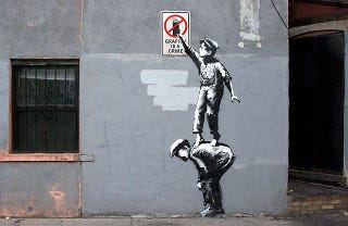 Illustration for article titled Banksy se vale del móvil para hacer de Nueva York su propio museo