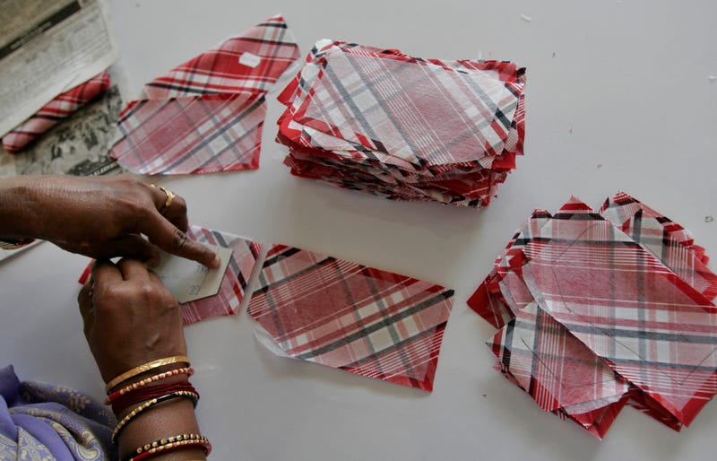 Illustration for article titled Report Details Fashion Industry's Exploitation of Indian Women and Girls Who Work From Home