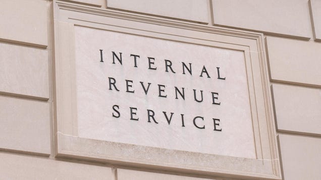 Don’t Call the IRS This Weekend Unless You Absolutely Have To