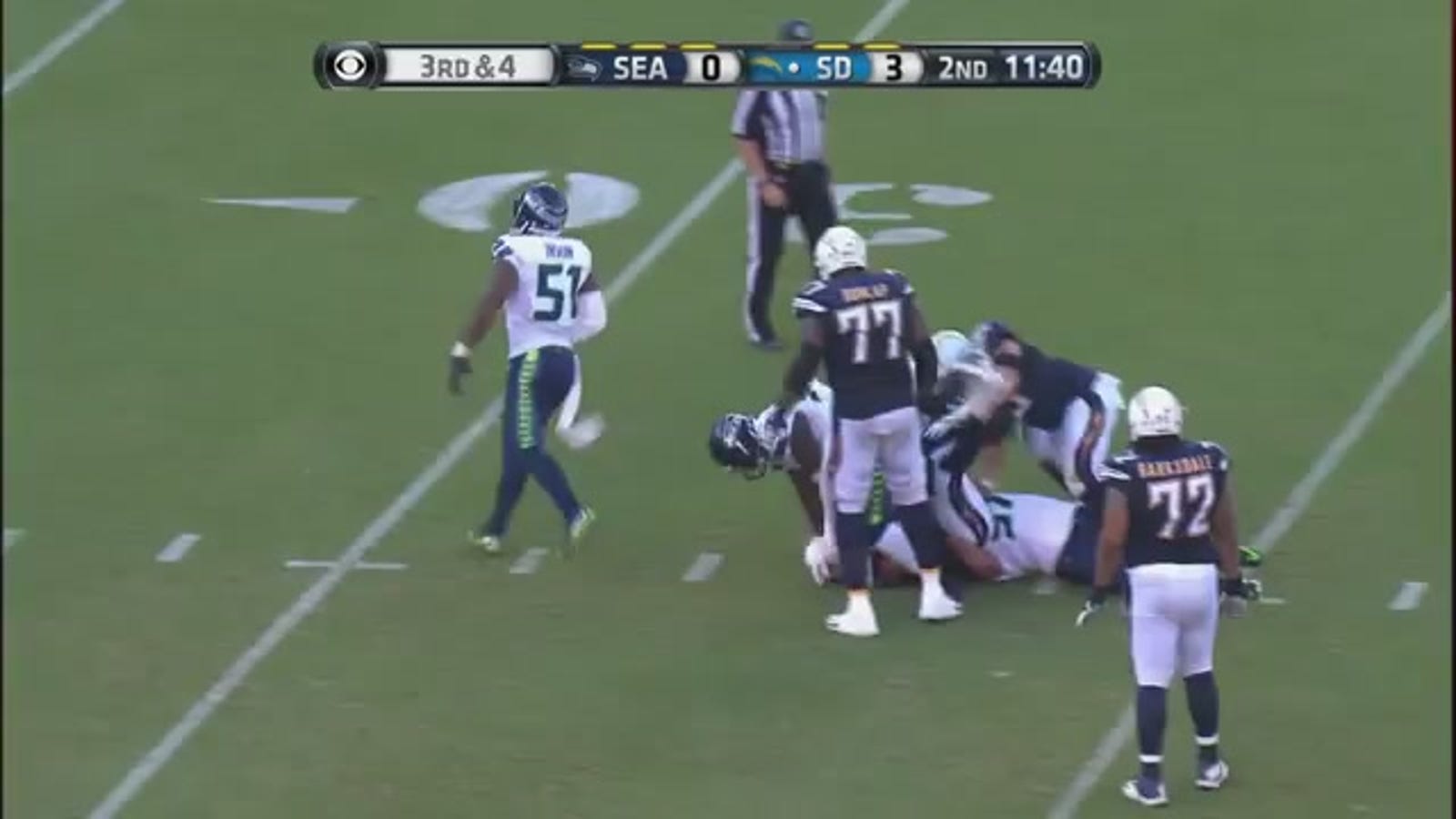 Frank Clark Keeps Punching People And This Time It's Philip Rivers1600 x 900