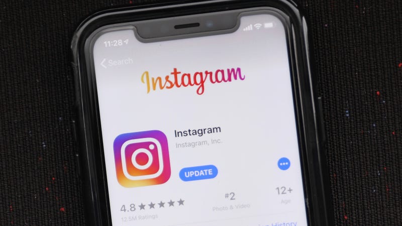 Illustration for article titled Instagram Boots Ad Partner HYP3R for Reportedly Scraping Huge Amounts of User Data