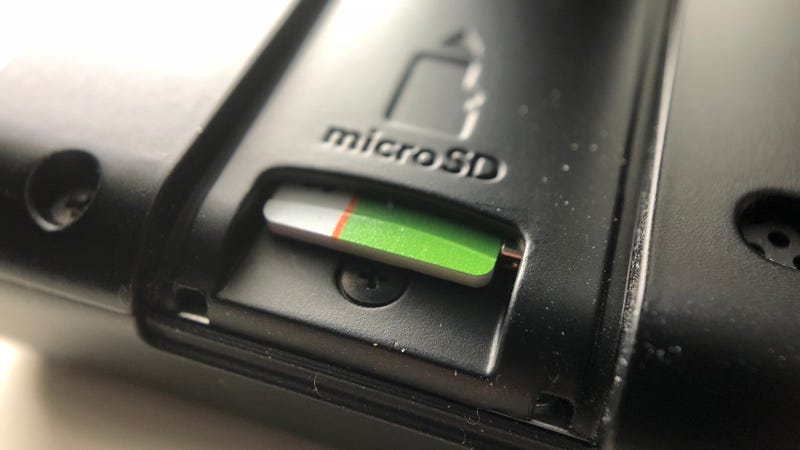 En la foto: La tarjeta microSD Samsung U-3 de 128GBFoto: Shep McAllister