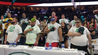 A Tamer Wing Bowl As Eagles Fans Rest Up For Super Bowl