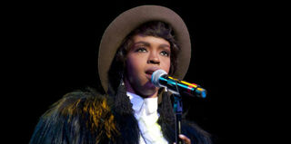 Lauryn Hill at the Rock and Roll Hall of Fame tribute to Aretha Franklin in Cleveland in 2011 (Jason Miller/Getty)