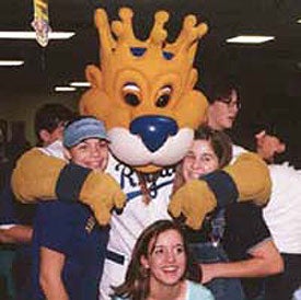Illustration for article titled Royals Fans Turn Children's Playground Into Thunderdome