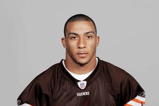 Illustration for article titled Okay, Perhaps Kellen Winslow Is A Soldier