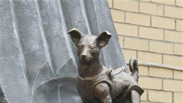 Soviet Dog Cooked In Space Only Got This Lousy Statue