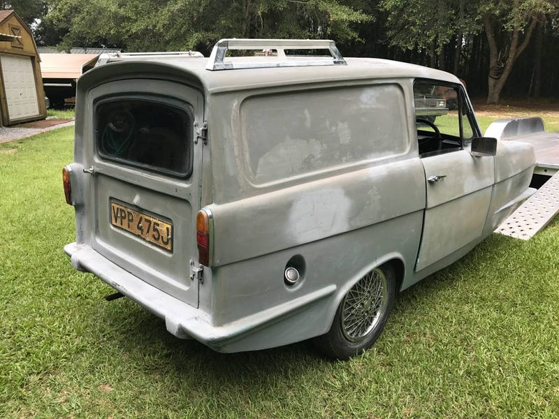 Ford supervan 3