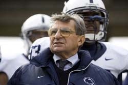 Illustration for article titled Joe Paterno Continues To Age In Reverse