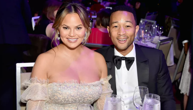 Illustration for article titled In an Abstract Sense, Chrissy Teigen Loves That People Want to Have a Threesome With Her and John Legend