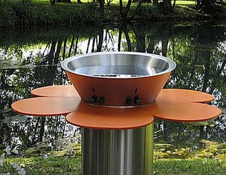 Illustration for article titled Teppan-Style Grill from Onfalos Brings Flower Power to the Yard