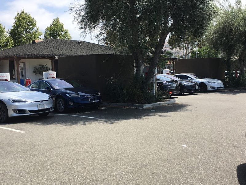 Illustration for article titled When the Teslas Come Back to Capistrano...