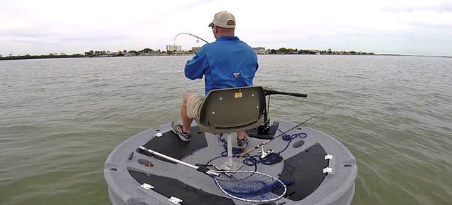 A Floating Disc Boat Gives Fishermen 360-Degree Access to Their Prey