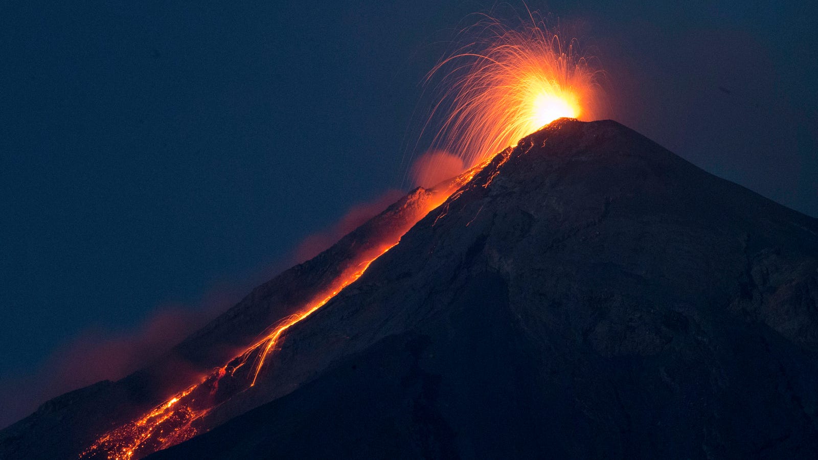 Guatemala s Volcano  of Fire  Lives Up to Its Name 