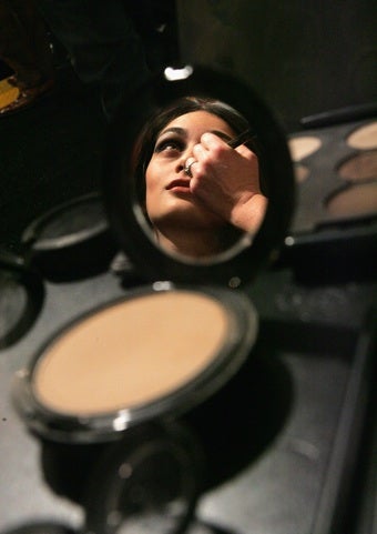 Illustration for article titled Beauty 101: Your Foundation And Concealer Concerns, Answered