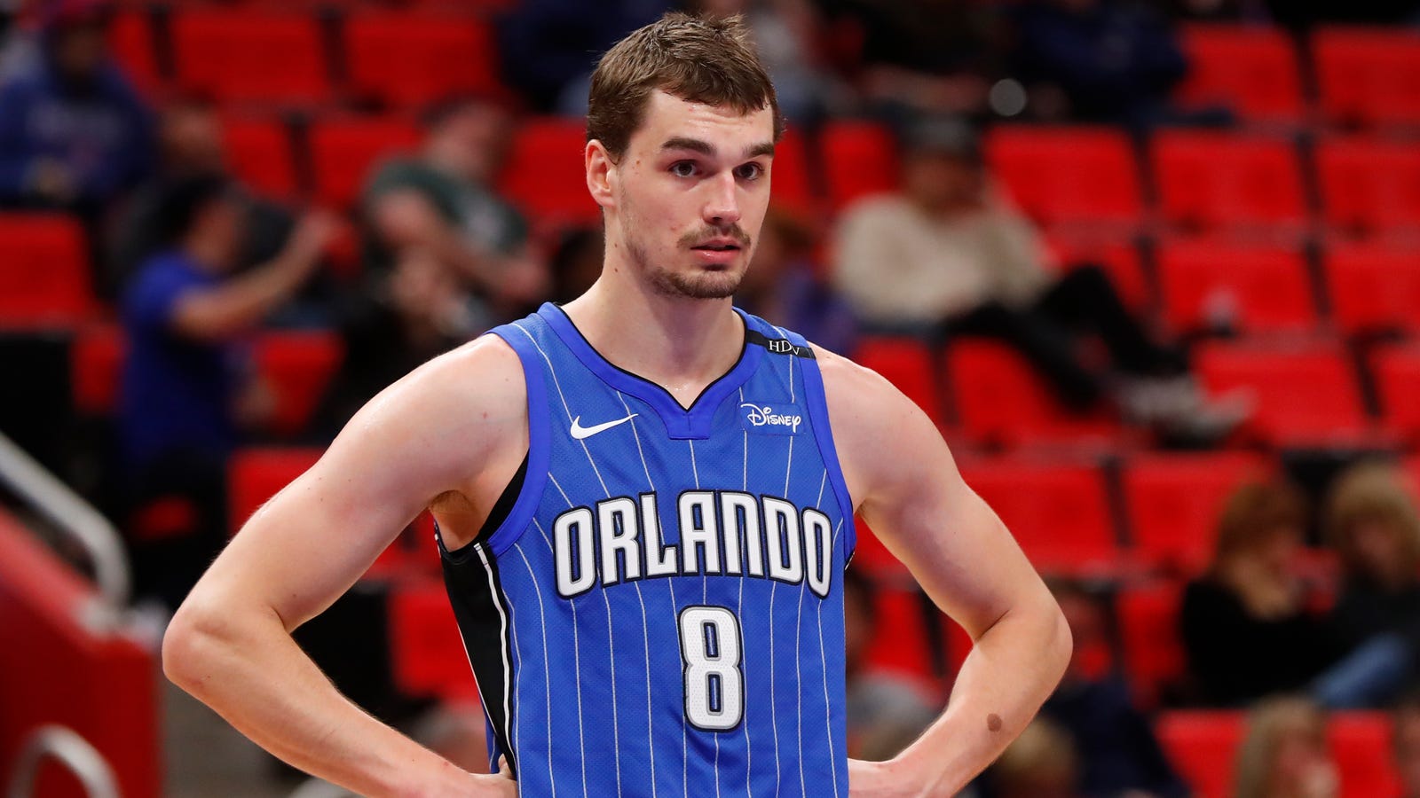 hezonja t shirt