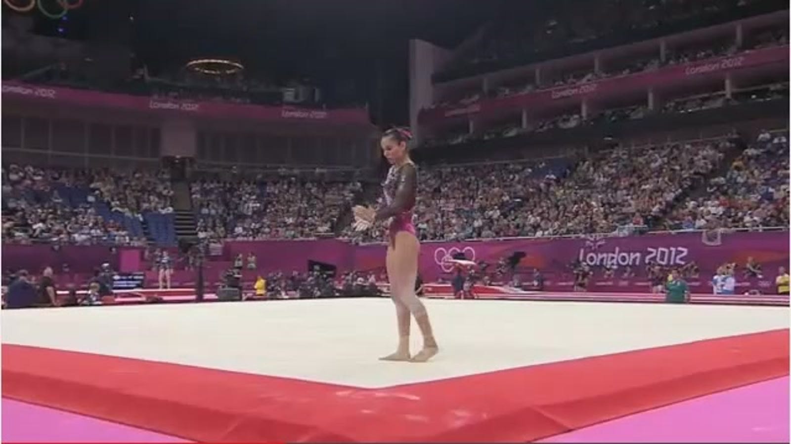 Olympic Gymnast Uses Zelda Medley During Performance
