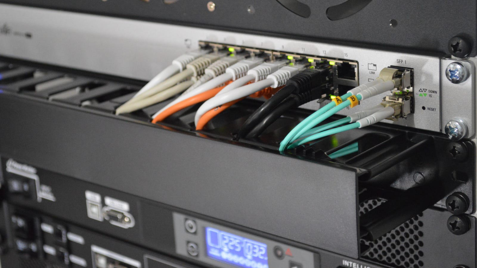 QnA VBage How to Pick a Web Host That Isn't GoDaddy