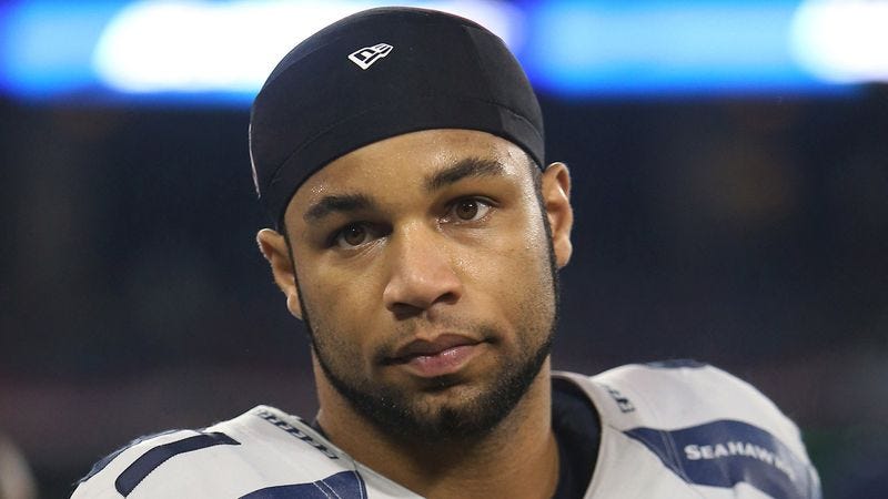 Illustration for article titled Golden Tate Claims He Caught Final Hail Mary In Falcons Game