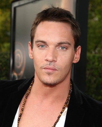 Illustration for article titled Rhys Meyers In Drunken Brawl; Hilton Sues Black Eyed Peas' Manager