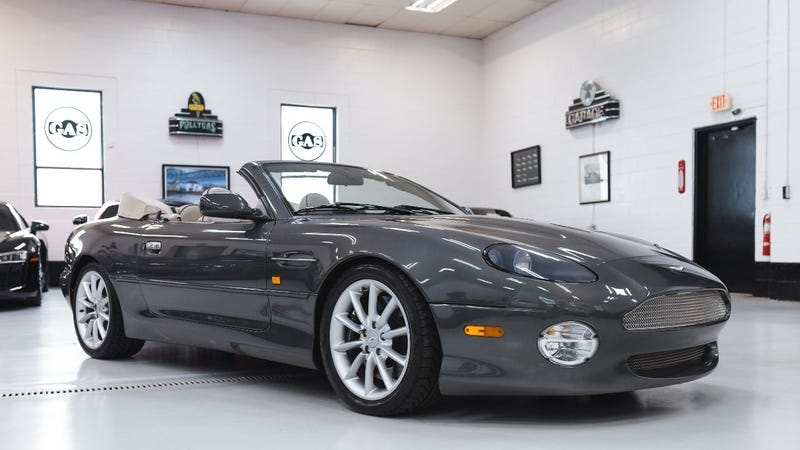 Illustration for article titled At $39,979, Is There Any Disadvantage To Buying This 2001 Aston Martin DB7 Vantage?