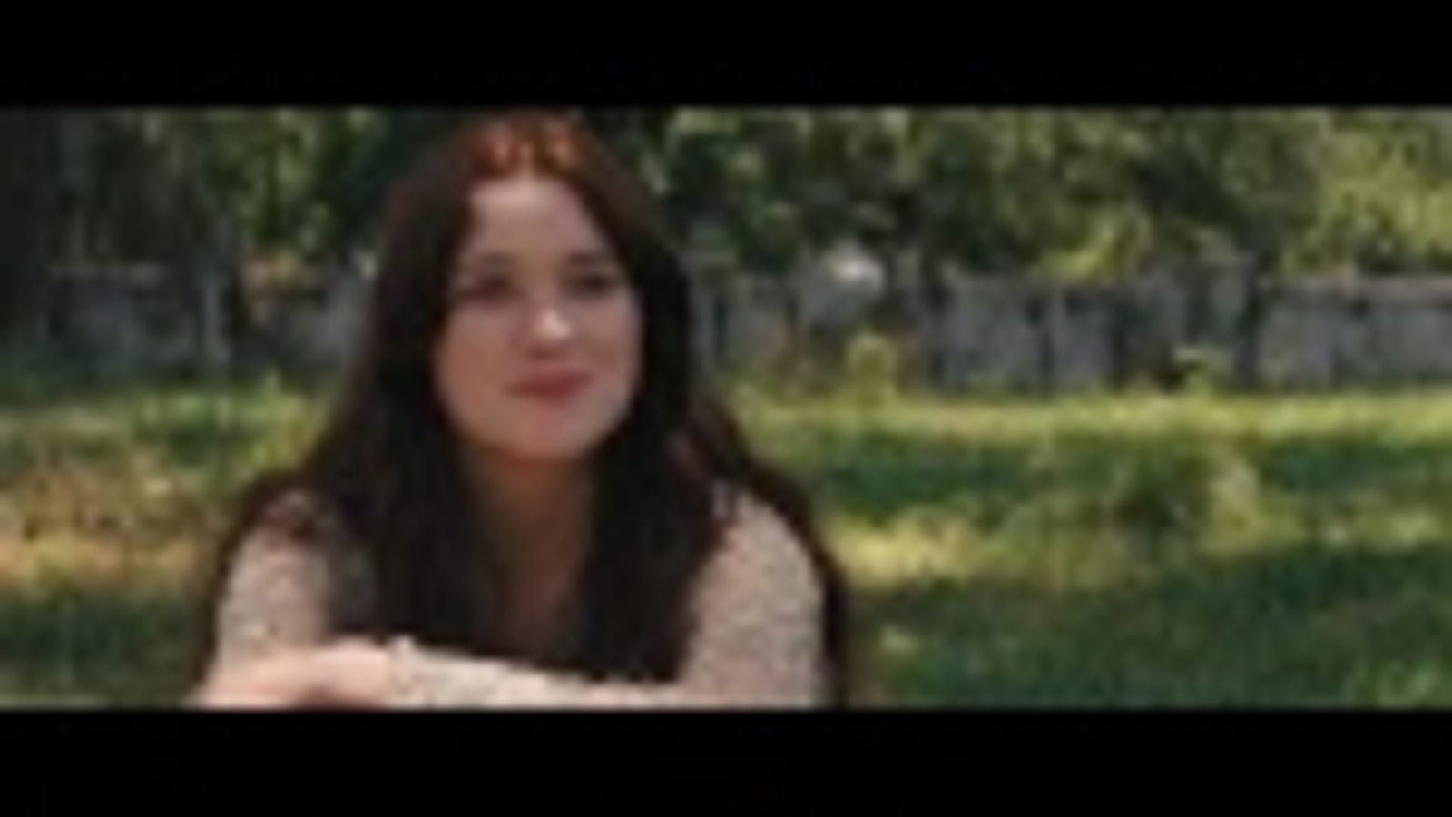 The Beautiful Creatures Trailer One Big Room Full Of Bad