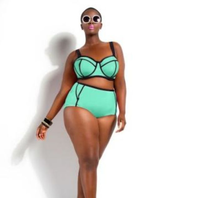 Illustration for article titled Sisters Making Waves With Their Swimsuit Designs