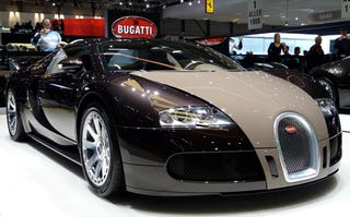 Illustration for article titled Bugatti Veyron "Centenaire Edition" Heading To Geneva?