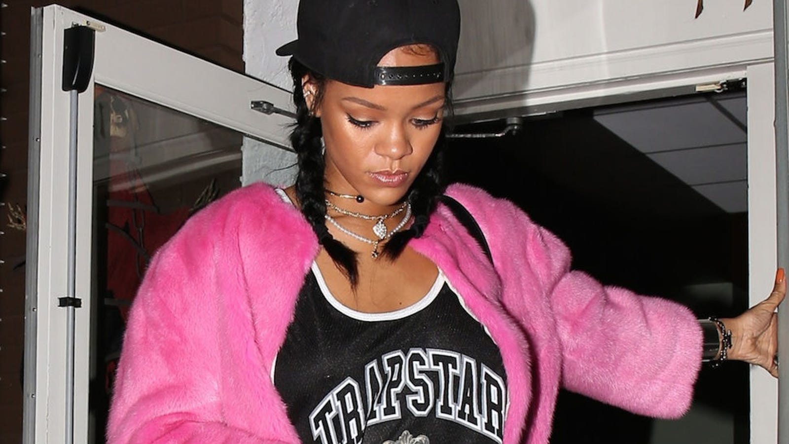 The Rihanna Rihport: Leaked Tracklist?!?!?!?!?!? Edition
