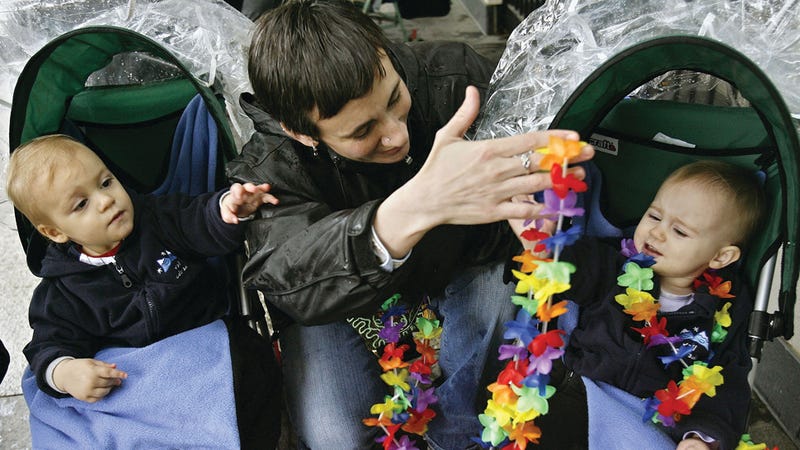 Illustration for article titled Kids with Gay Parents Are Turning Out Better Than Fine (Duh)