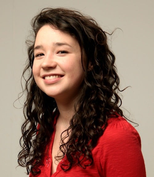 Please Gives Sarah Steele Is Pretty Damn Cool 