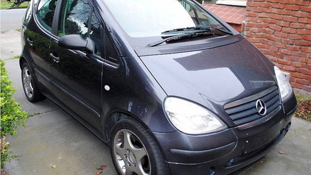 2001 Mercedes Wants You To Egg Your Driveway For 12 000