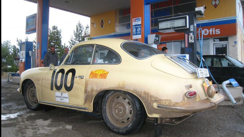 Illustration for article titled Dirt on Car at Concours Not a Bad Thing