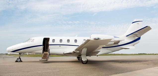 How to Rent a Private Jet