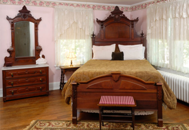 Illustration for article titled The Best Black-Owned Bed-and-Breakfasts