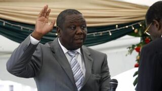 Illustration for article titled Zimbabwe: Mugabe Swears in His Rival