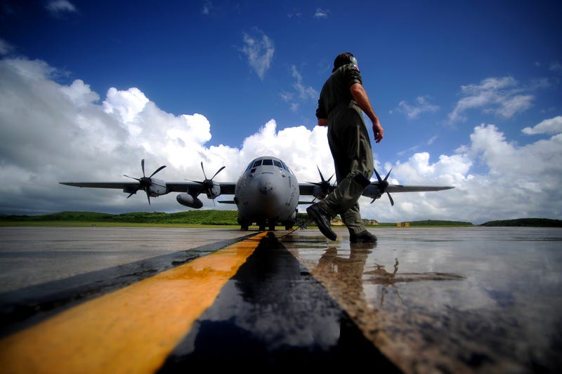Illustration for article titled New season of Hurricane Hunters begins tonight