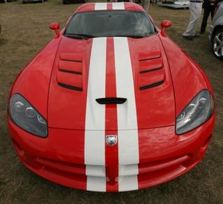 Illustration for article titled Chrysler Offers Employee Pricing On Dodge Viper, Extends Deal To Wal-Mart, Cerberus Employees