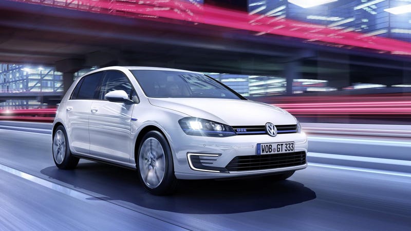 The Volkswagen Golf Gte Is A 130 Mpg Plug In Hybrid Gti