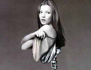 Illustration for article titled Kate Moss Suffers From Roborexia