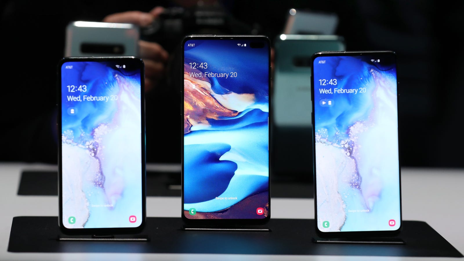 QnA VBage Samsung's Galaxy S10+ Has the Fastest 4G Speeds (for Now)