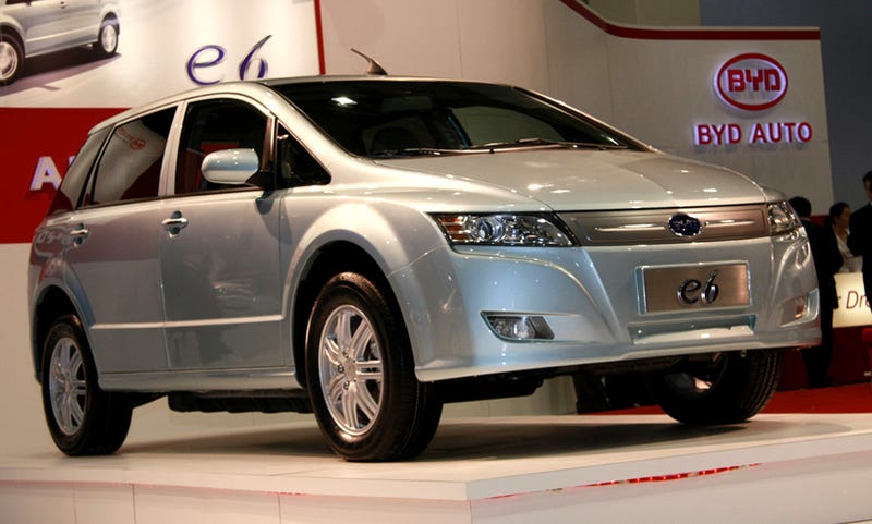 byd e6 250 miles per charge electric car
