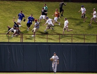 Illustration for article titled What Bloggers Are Saying About ALCS Game 2