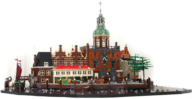 Illustration for article titled Check out this amazing Lego recreation of Groothoofdspoort