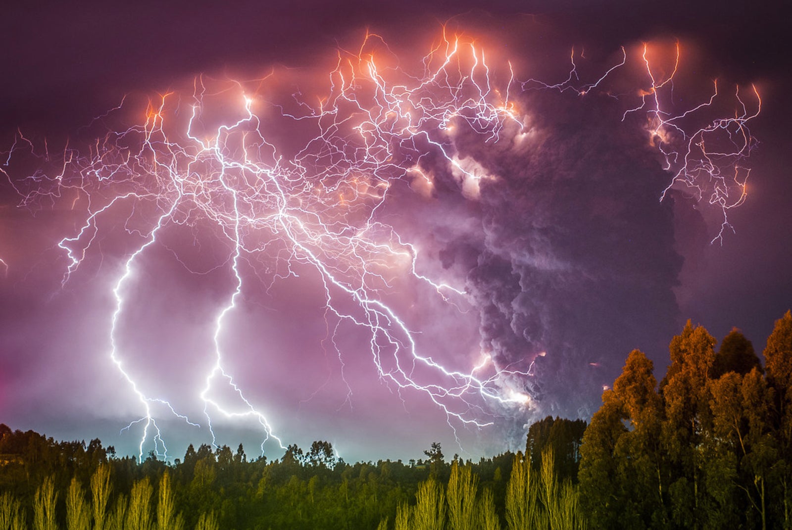 Stunning photos of colossal lightning in massive volcano eruption